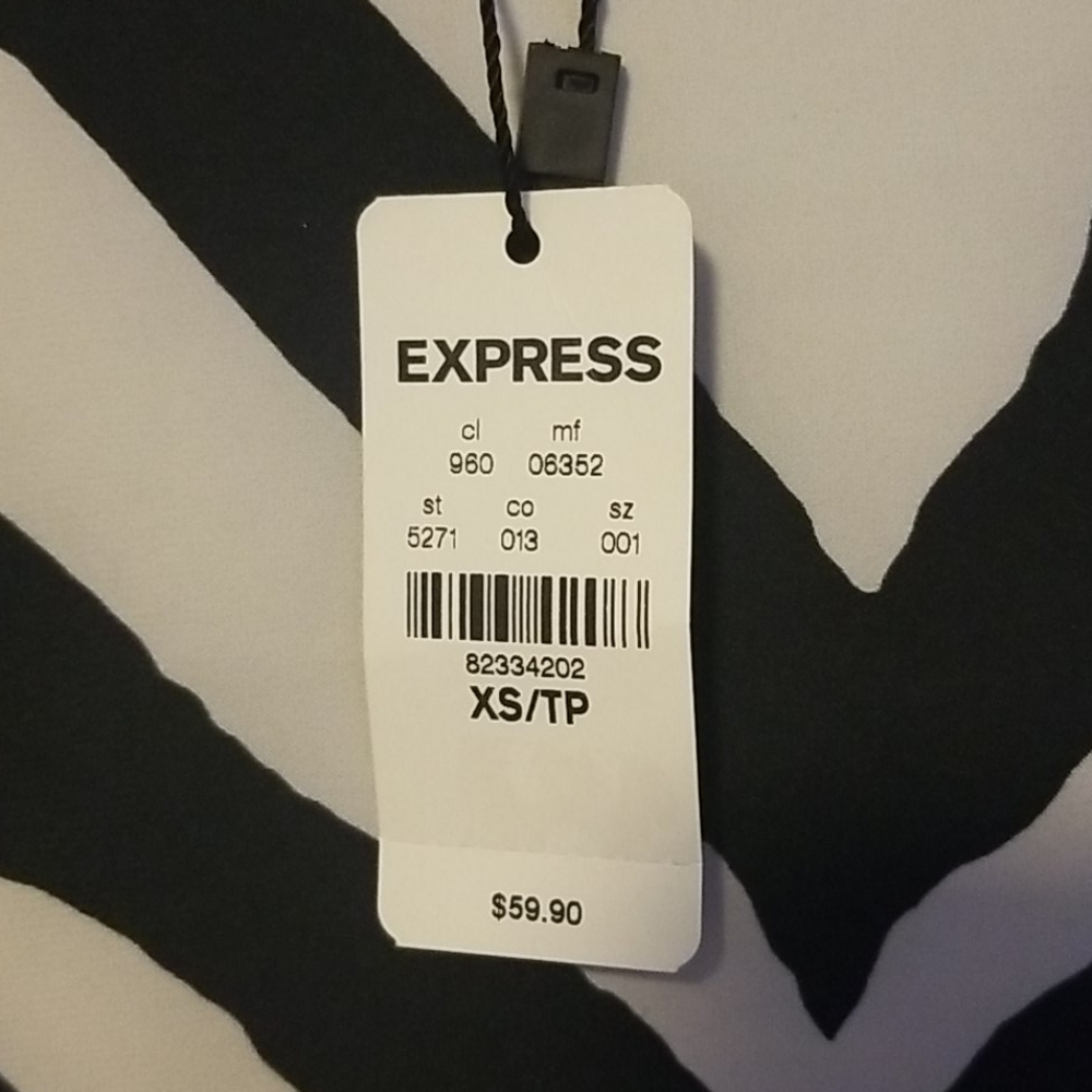 Express Zebra Print Top - Picture 3 of 6